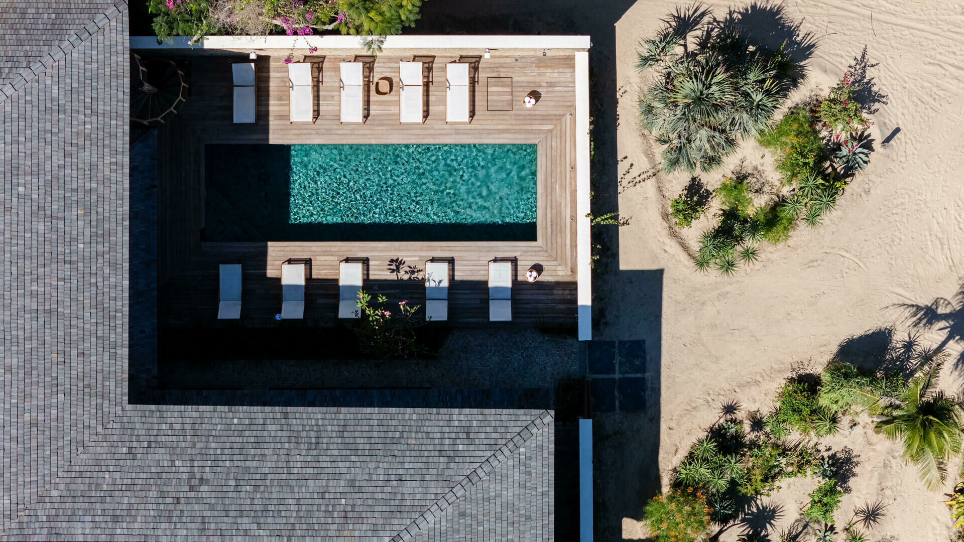 Villa Florens   Áreas Externas  -  Foto Thiago Faquineli-2